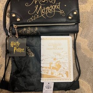 Harry Potter "Mischief Managed" Kids Crossbody Bag - Black & Gold